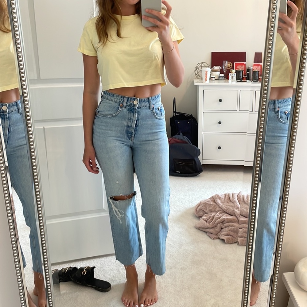 Super cute Zara jeans!
